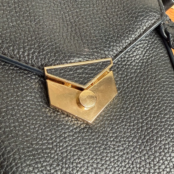 Stella & Dot Covet essentials crossbody - genuine leather - Picture 5 of 9